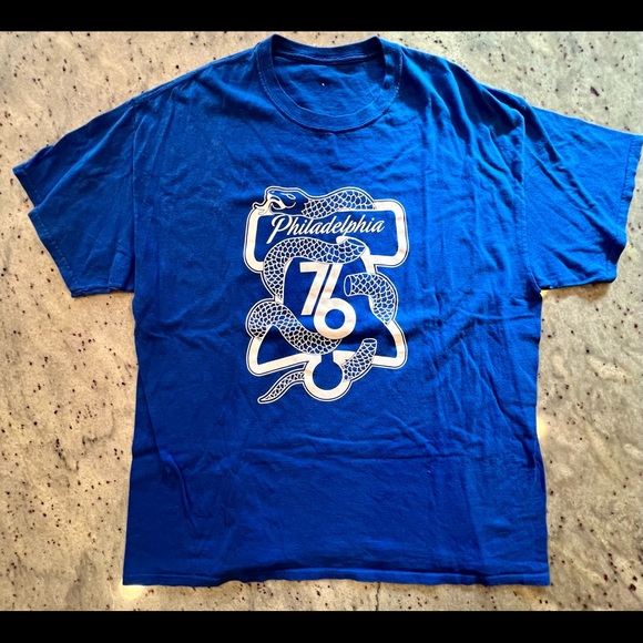 Philadelphia 76ers playoff shirt - Picture 2 of 2